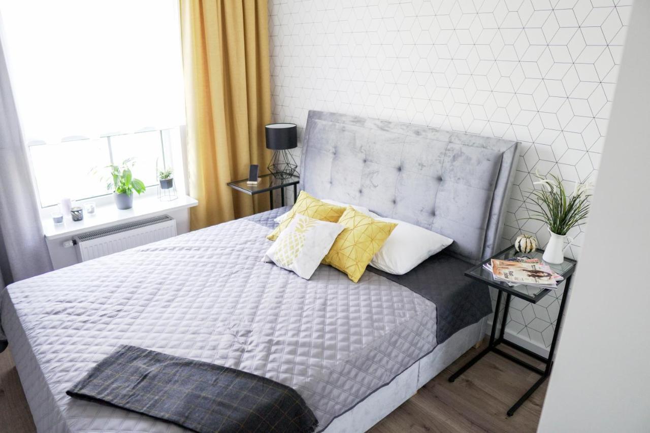 Vizzit Us Premium Apartments وارسو المظهر الخارجي الصورة