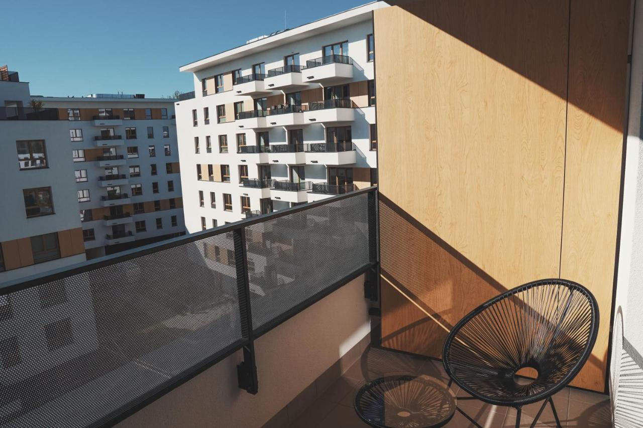 Vizzit Us Premium Apartments وارسو المظهر الخارجي الصورة